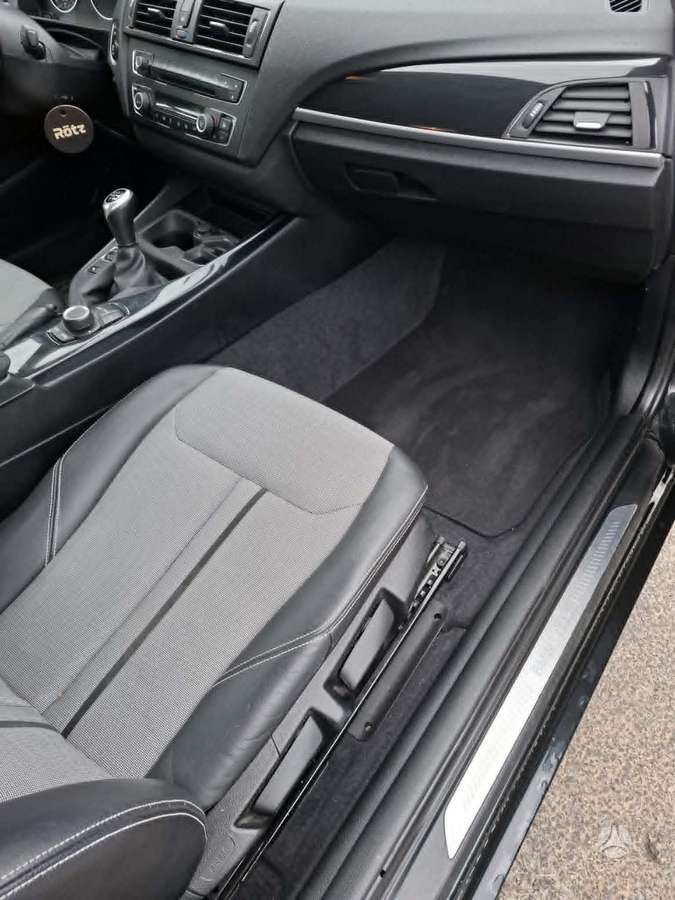 BMW 116, 2.0 l., hečbekas