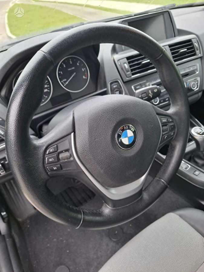 BMW 116, 2.0 l., hečbekas