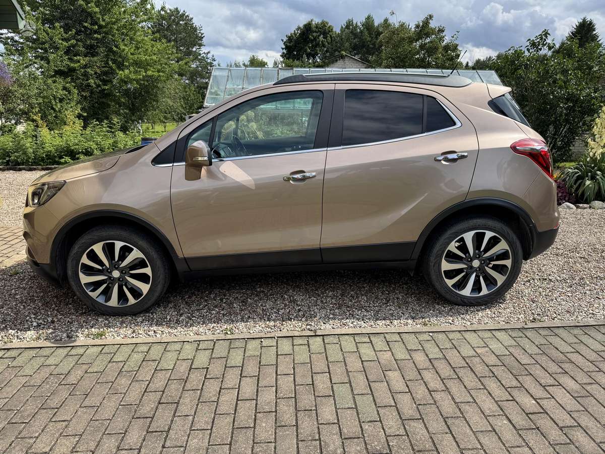 Buick Encore, 1.4 l., off-road / crossover