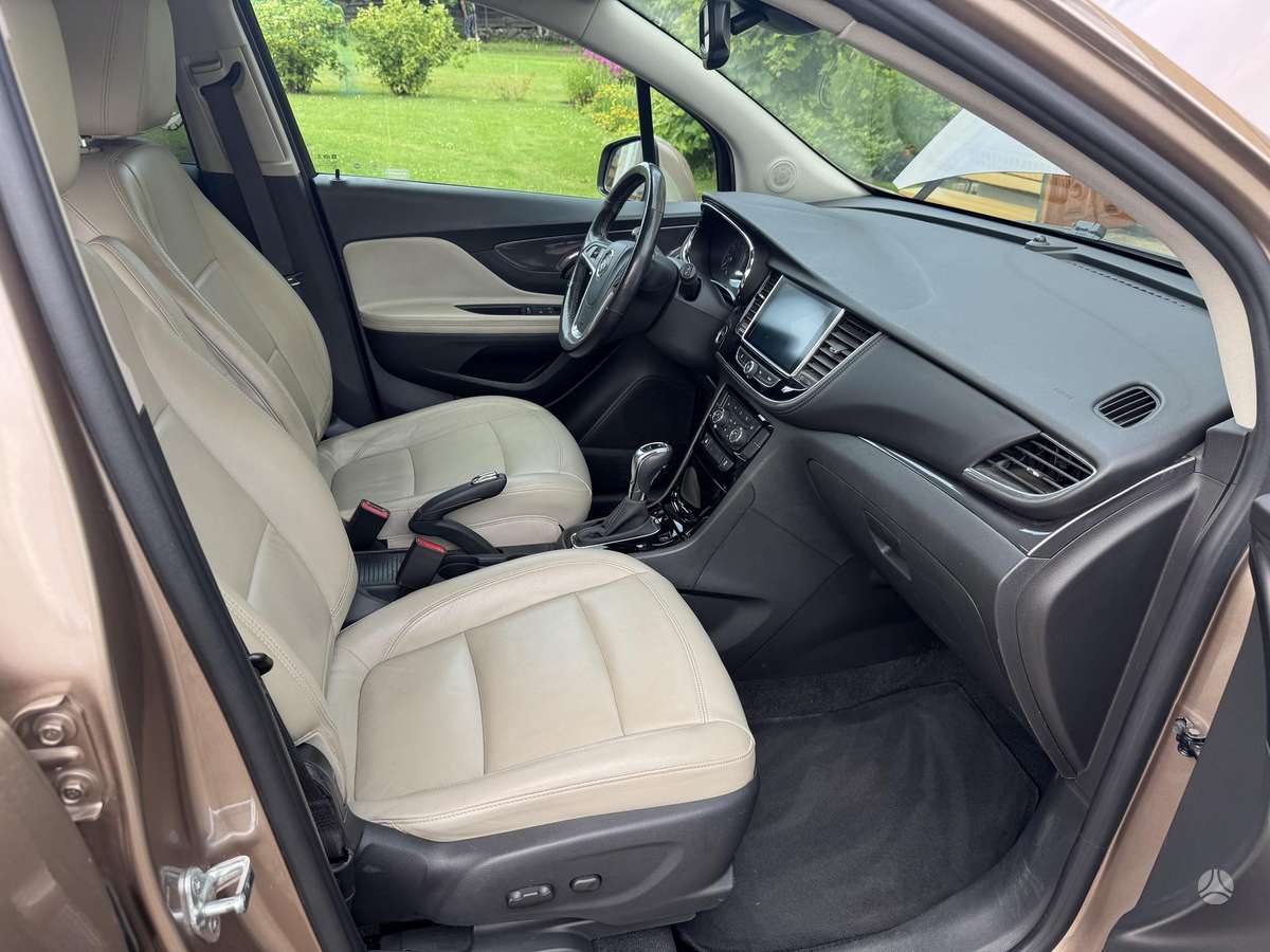 Buick Encore, 1.4 l., off-road / crossover