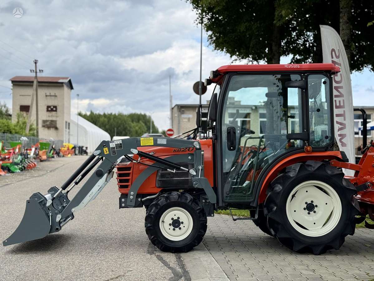 Kubota KB-20, тракторы