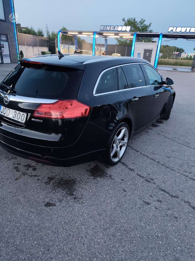 Opel Insignia, 2.0 l., Универсал