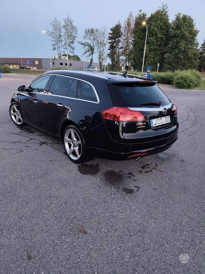 Opel Insignia, 2.0 l., Универсал
