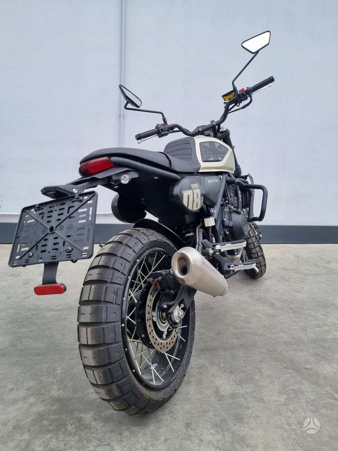 Brixton Crossfire 500 XC 486cc, street / classic