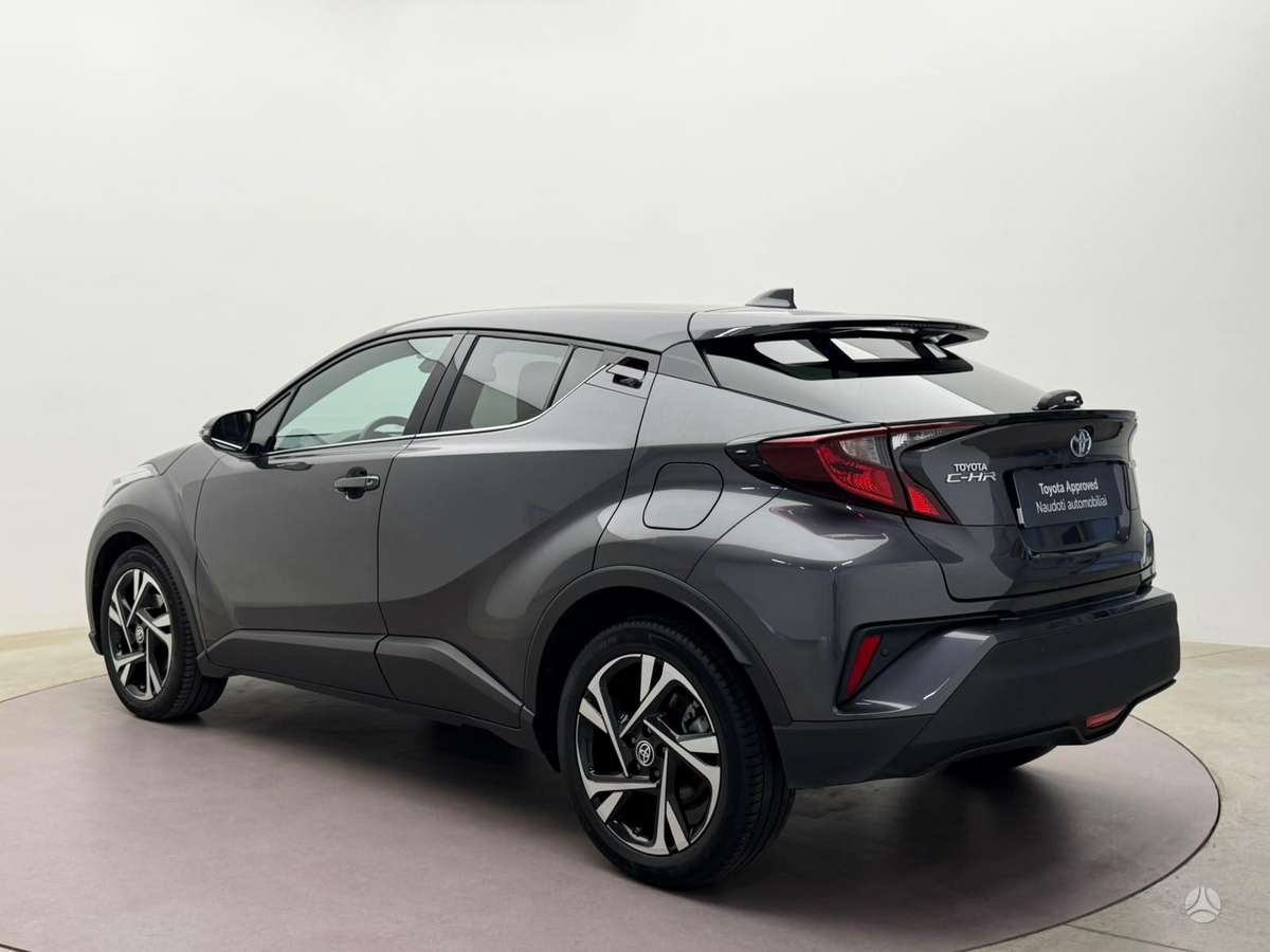 Toyota C-HR - 6
