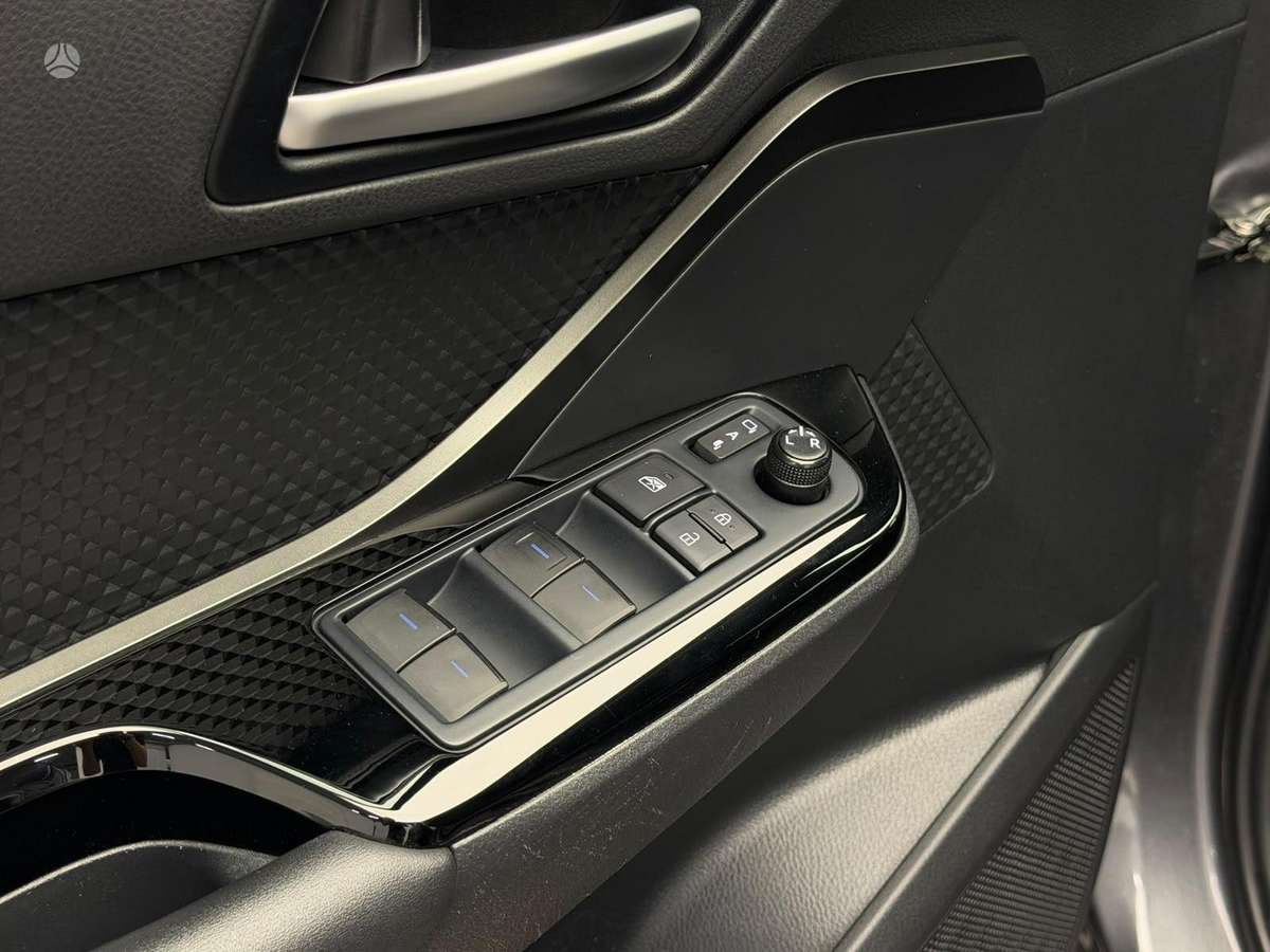 Toyota C-HR - 10
