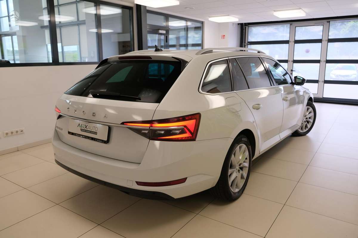 Skoda Superb, 2.0 l., Универсал