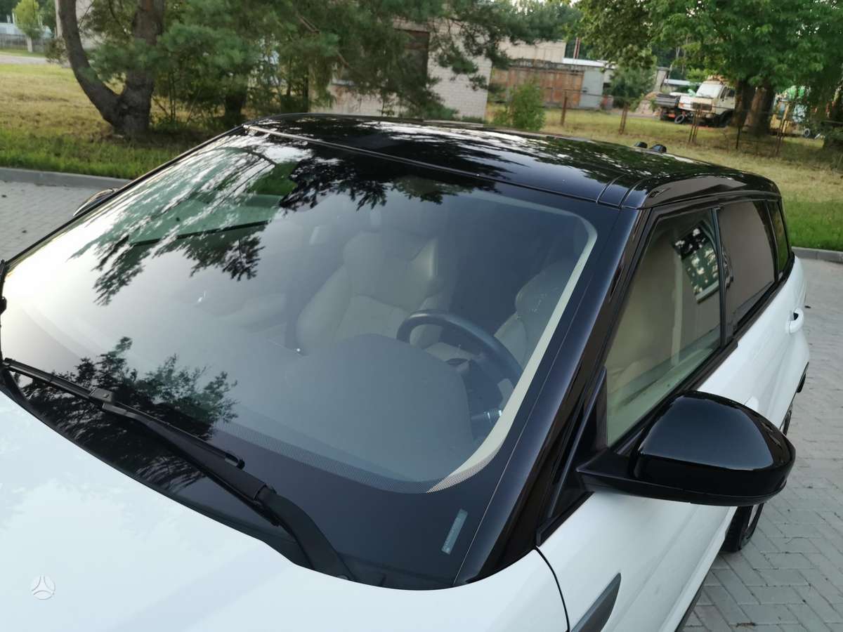 Land Rover Evoque, 2.0 l., Внедорожник / Кроссовер