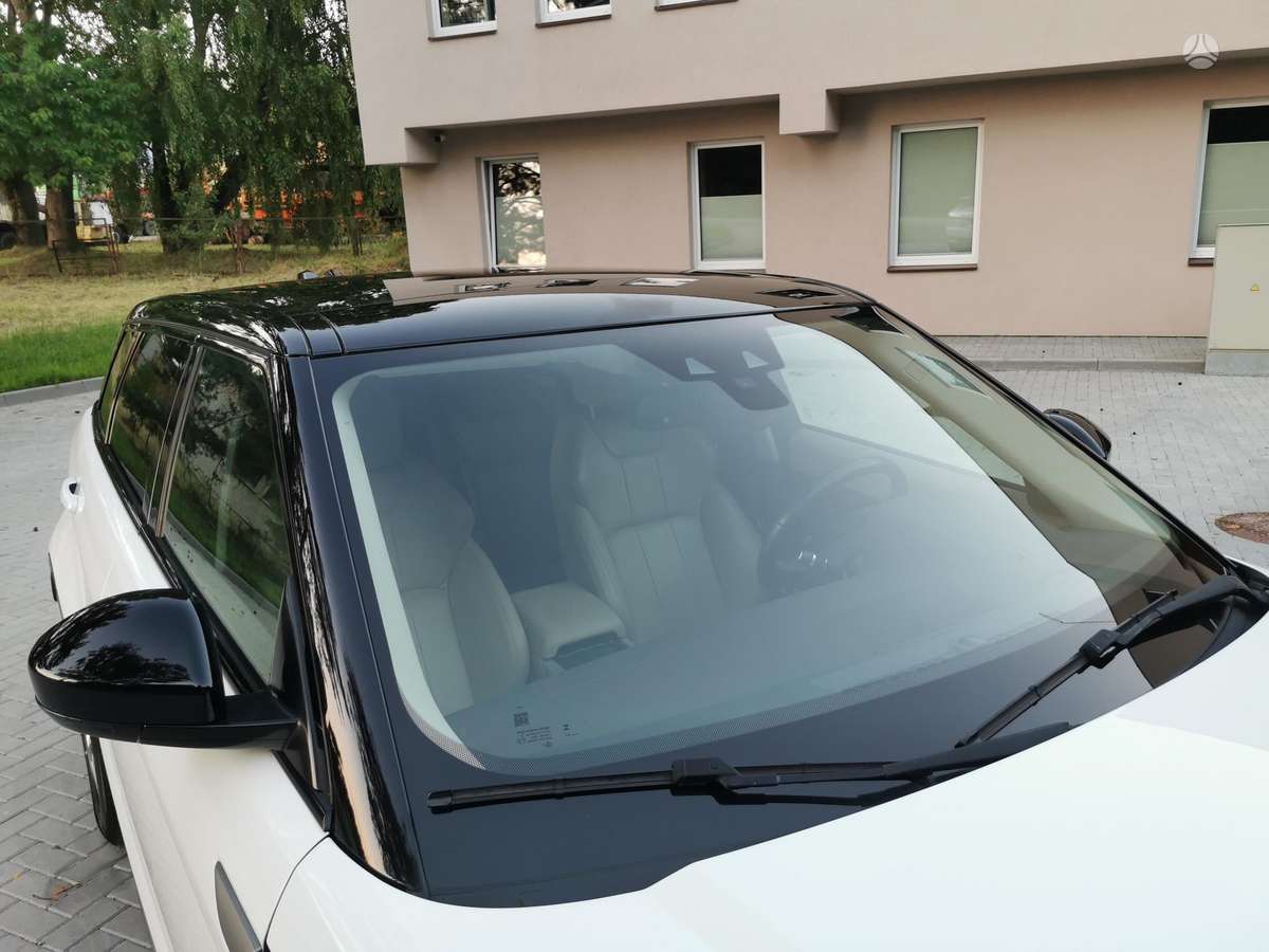 Land Rover Evoque, 2.0 l., Внедорожник / Кроссовер