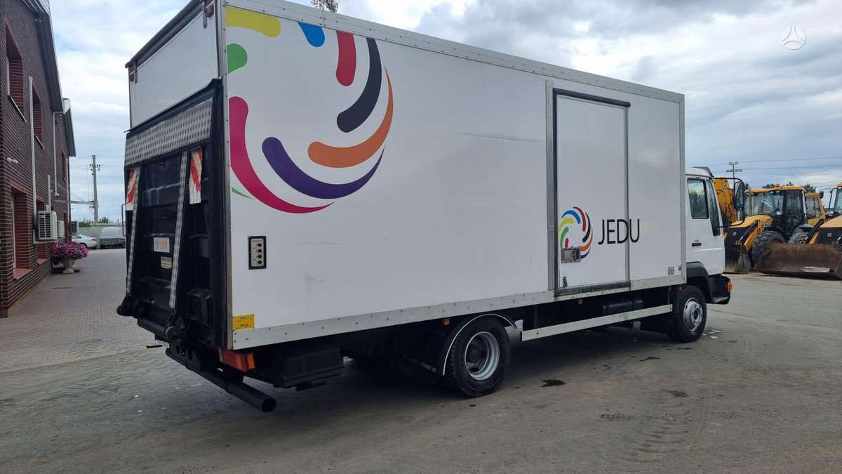MAN 12.224 Silent, isothermal trucks