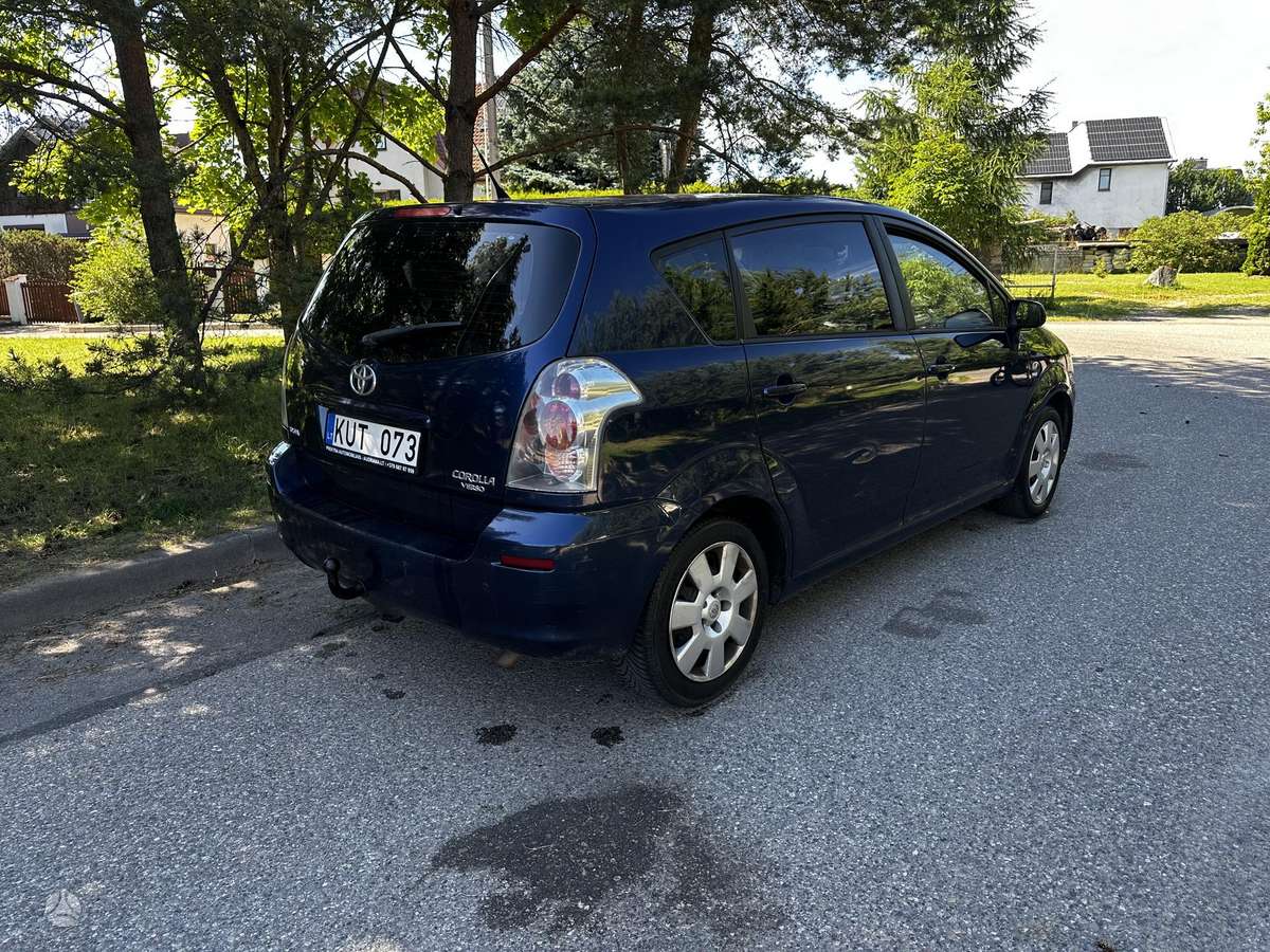 Toyota Corolla Verso, universalas