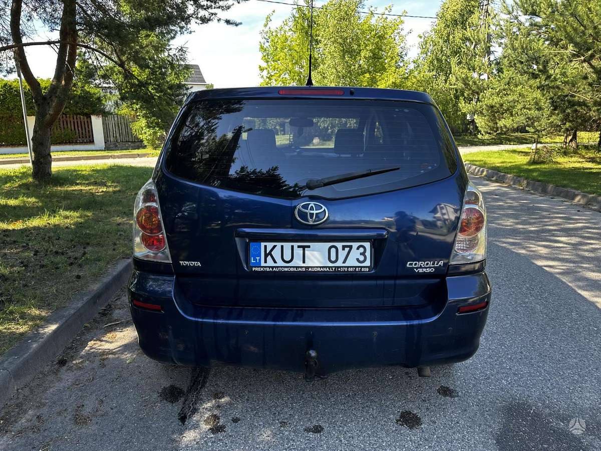 Toyota Corolla Verso, Универсал