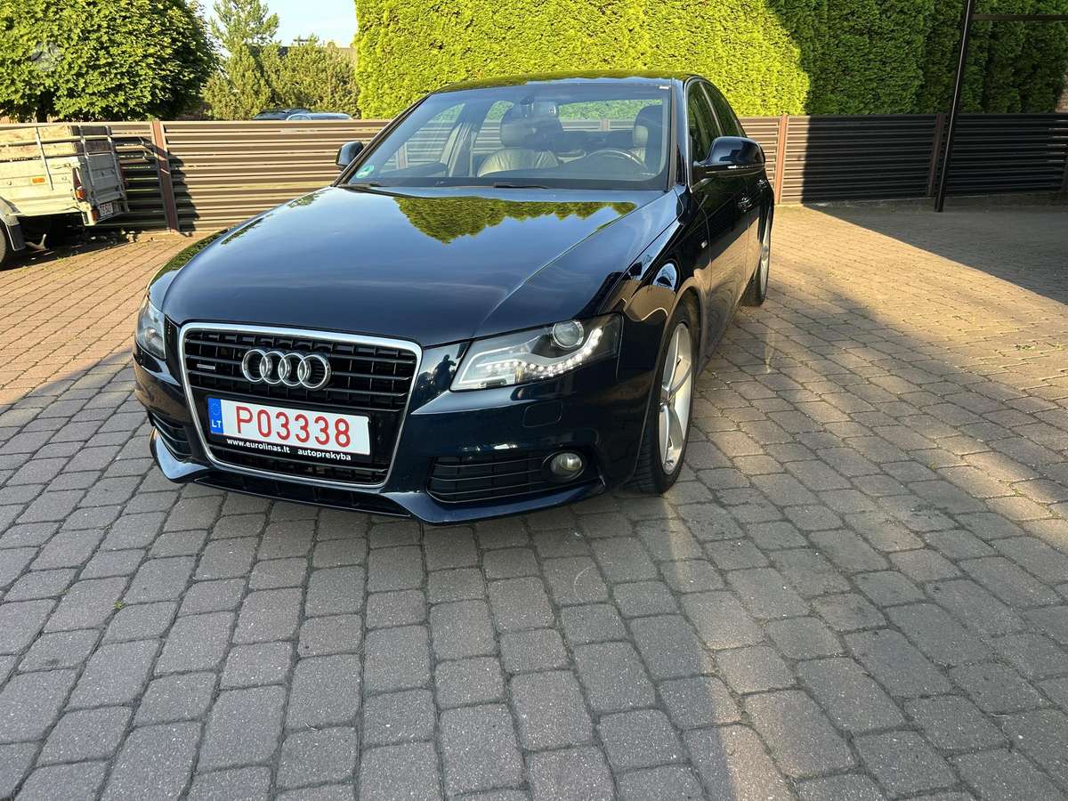 Audi A4, 3.1 l., Седан