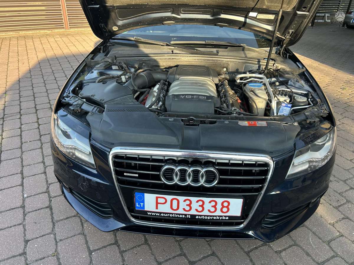 Audi A4, 3.1 l., Седан