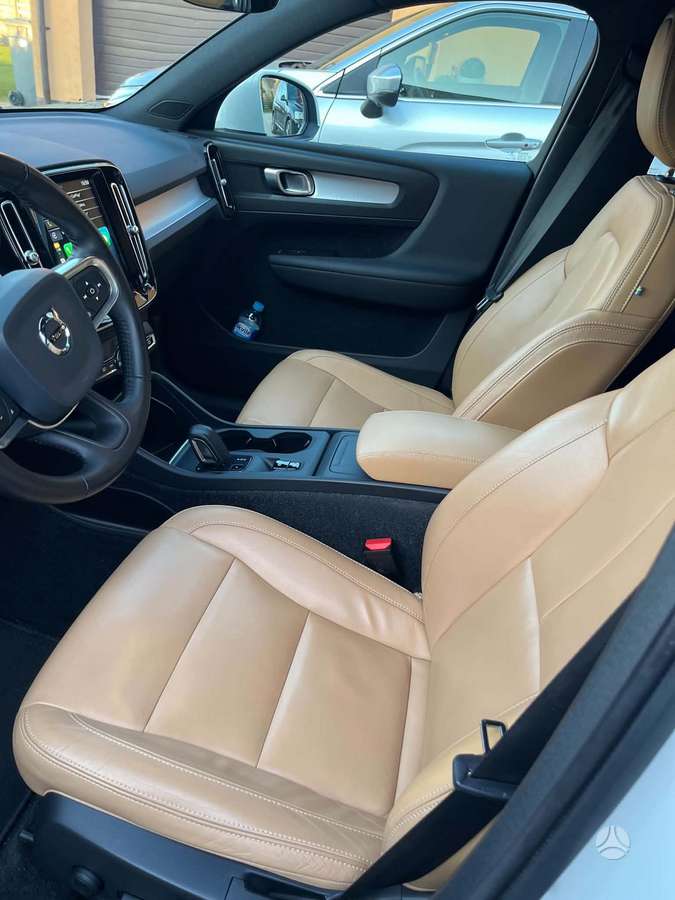 Volvo XC40 - 7