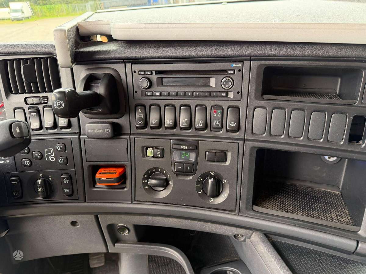 Scania G450, refrižerātori
