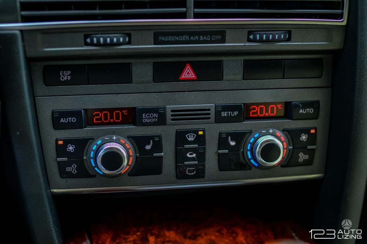 Audi A6, 2.4 l., Седан