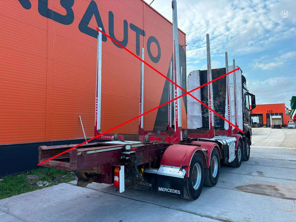 Mercedes-Benz Arocs 3263 8x4, шасси