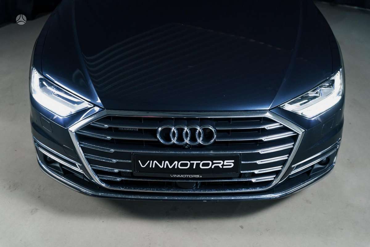 Audi A8, 3.0 l., sedanas