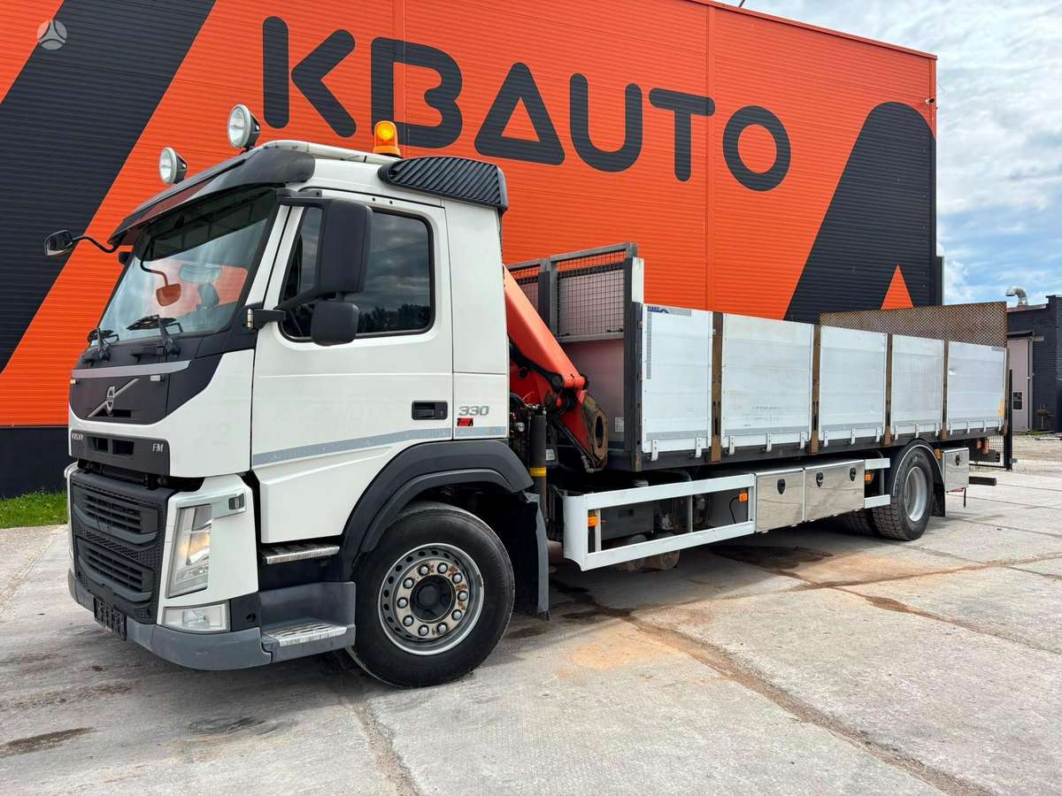 Volvo FM 330 4x2, с краном