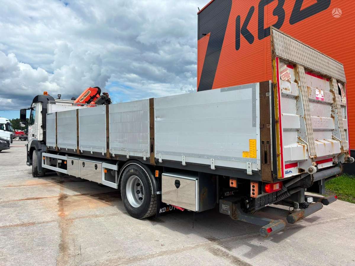 Volvo FM 330 4x2, crane trucks