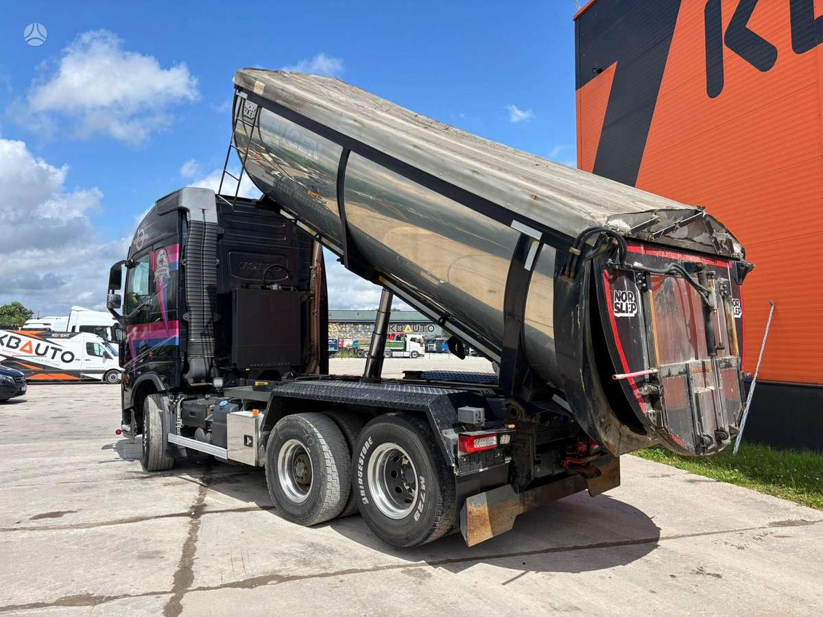 Volvo FH 540 6x2, самосвалы