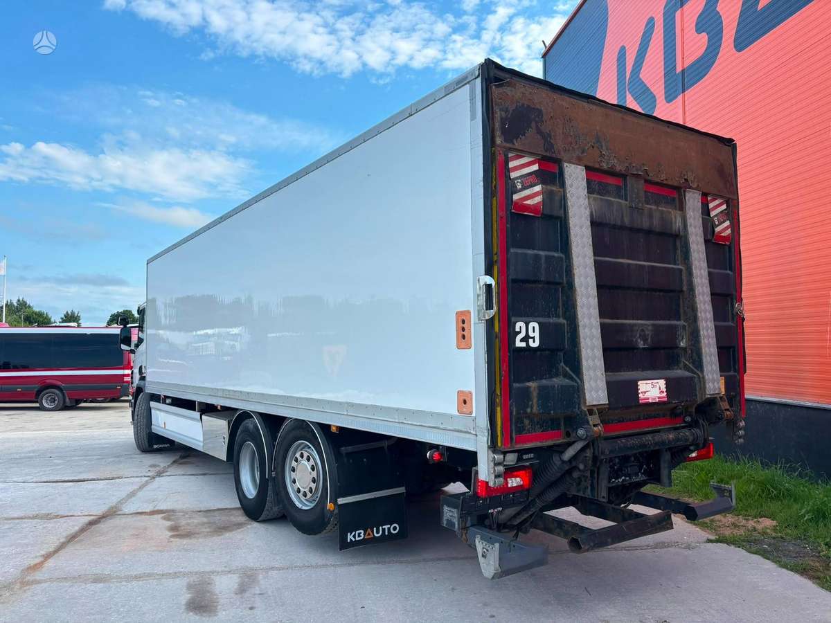 Scania P 370 6x2*4, box trucks / box vans