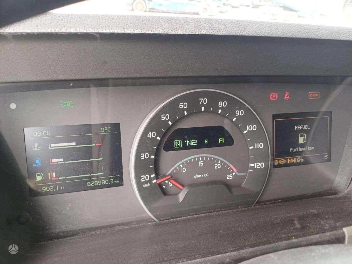 Volvo FM 460 + LOHR 1999, autovežiai