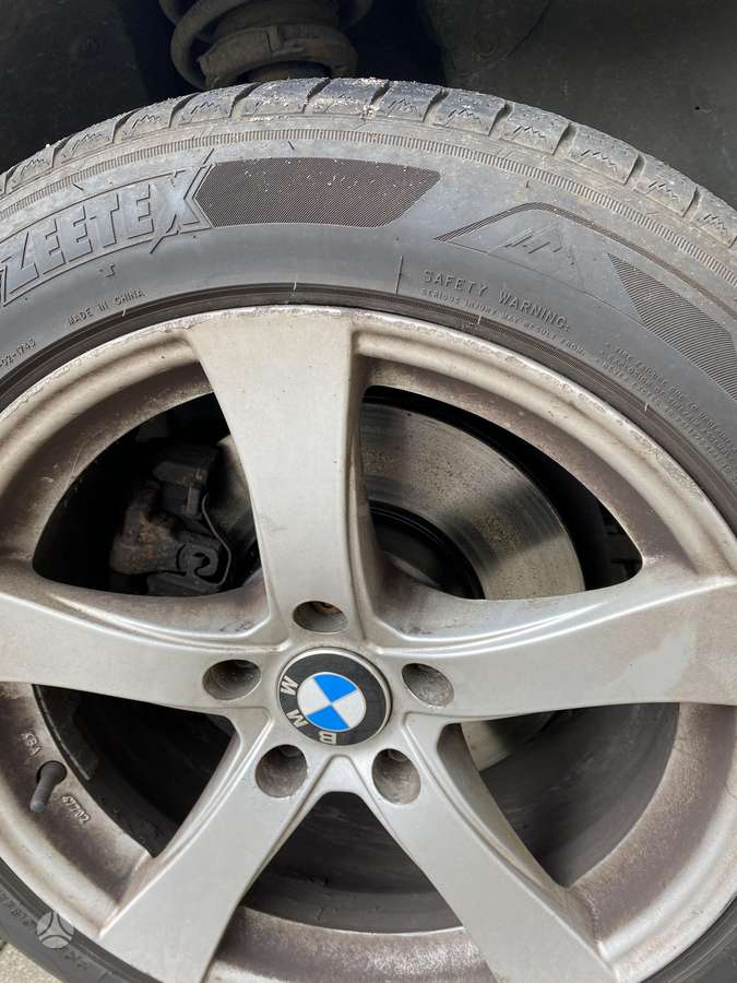 BMW X1, 2.0 l., Внедорожник / Кроссовер