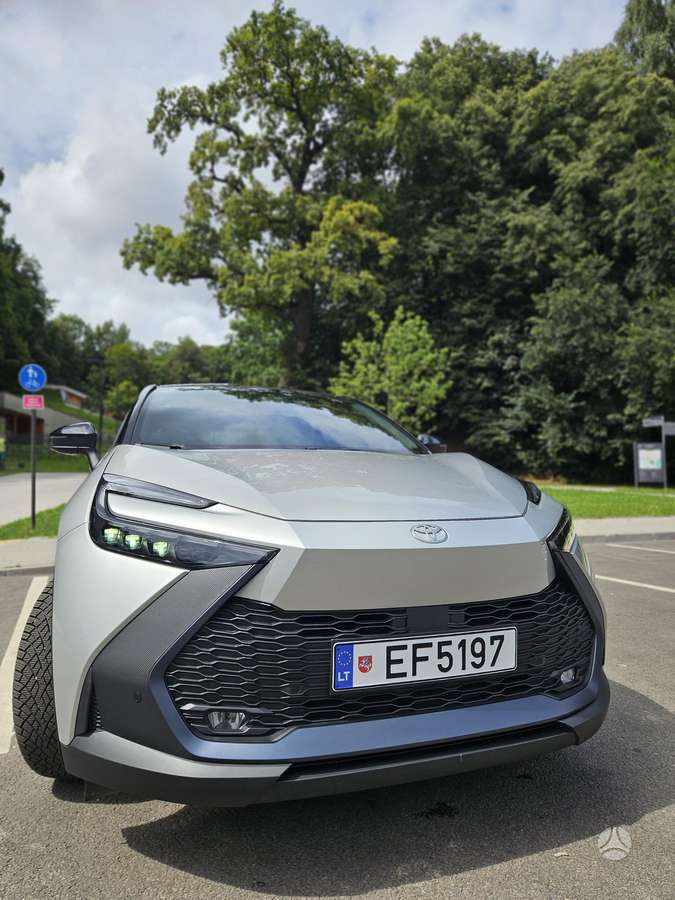 Toyota C-HR - 4