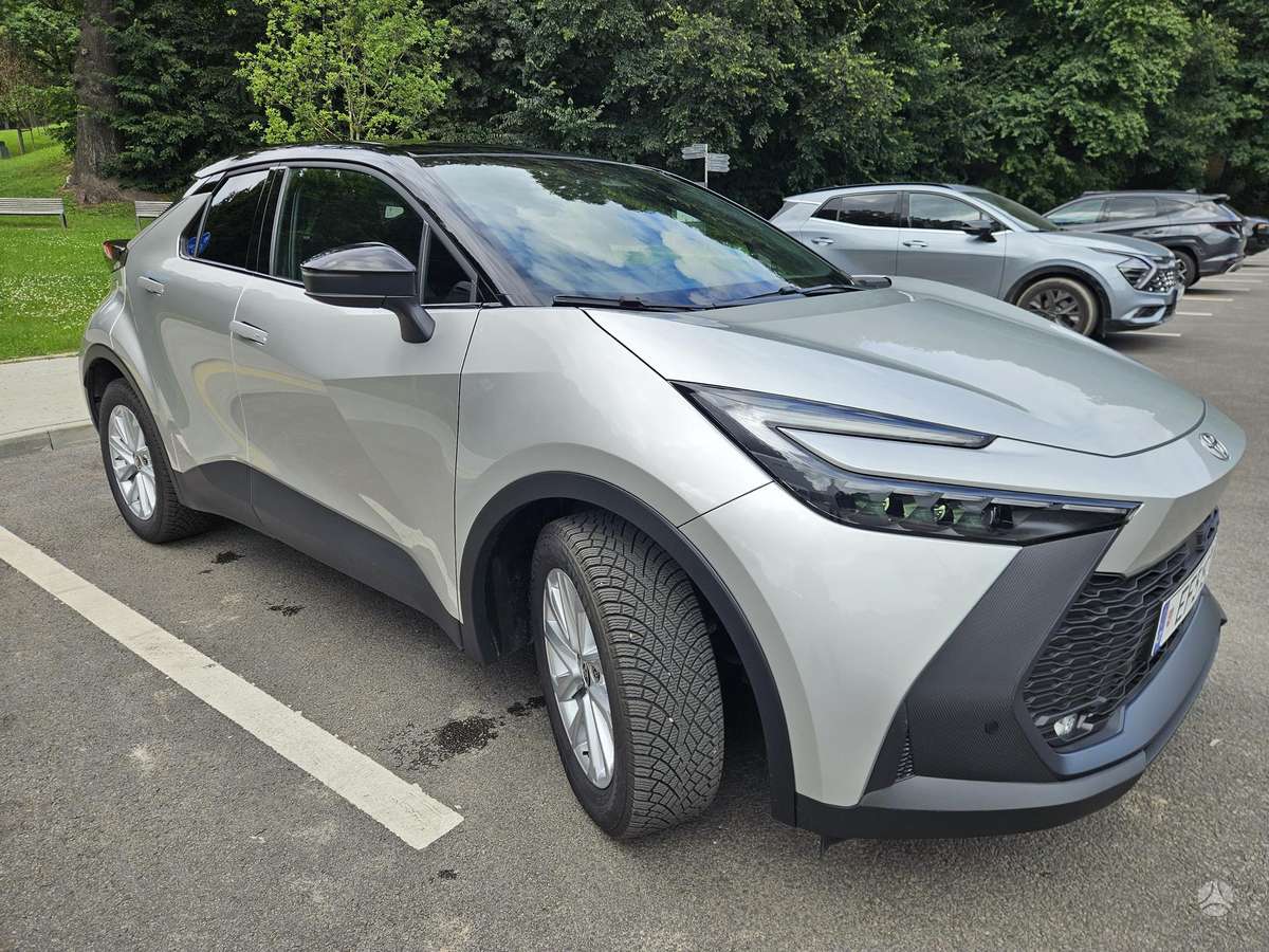 Toyota C-HR - 5