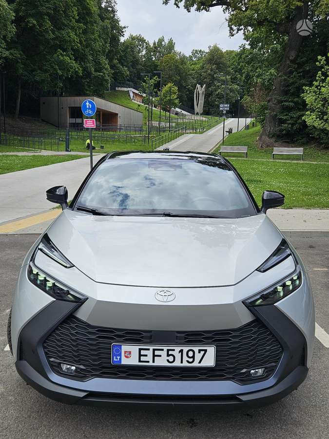 Toyota C-HR - 3