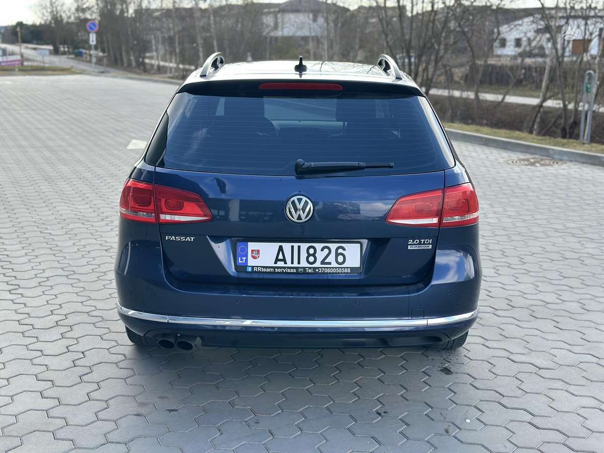 Volkswagen Passat - 6