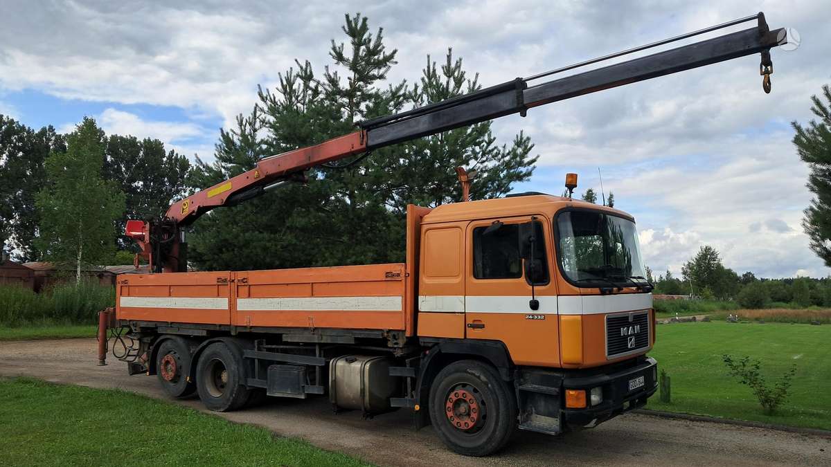 MAN 24.332, crane trucks