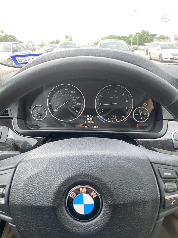 BMW 528, 2.0 l., Седан