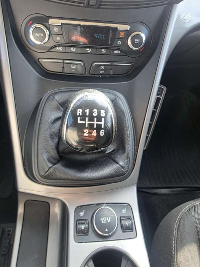 Ford Kuga, 2.0 l., off-road / crossover