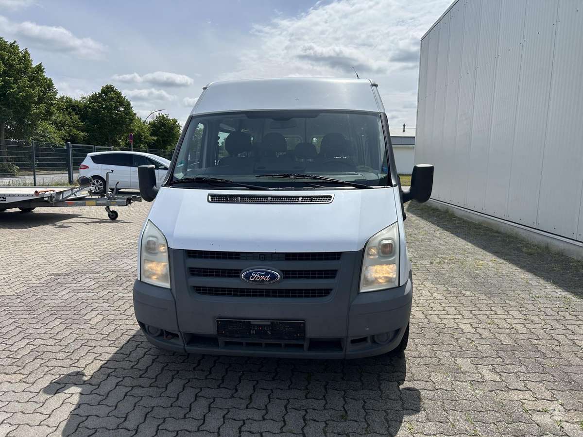Ford Transit, 2.2 l., Минивэн