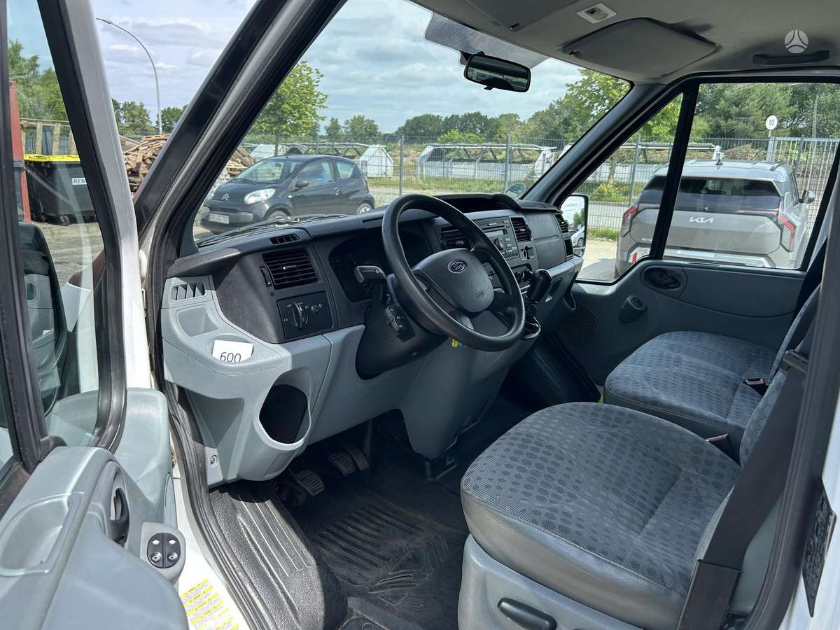 Ford Transit, 2.2 l., Минивэн