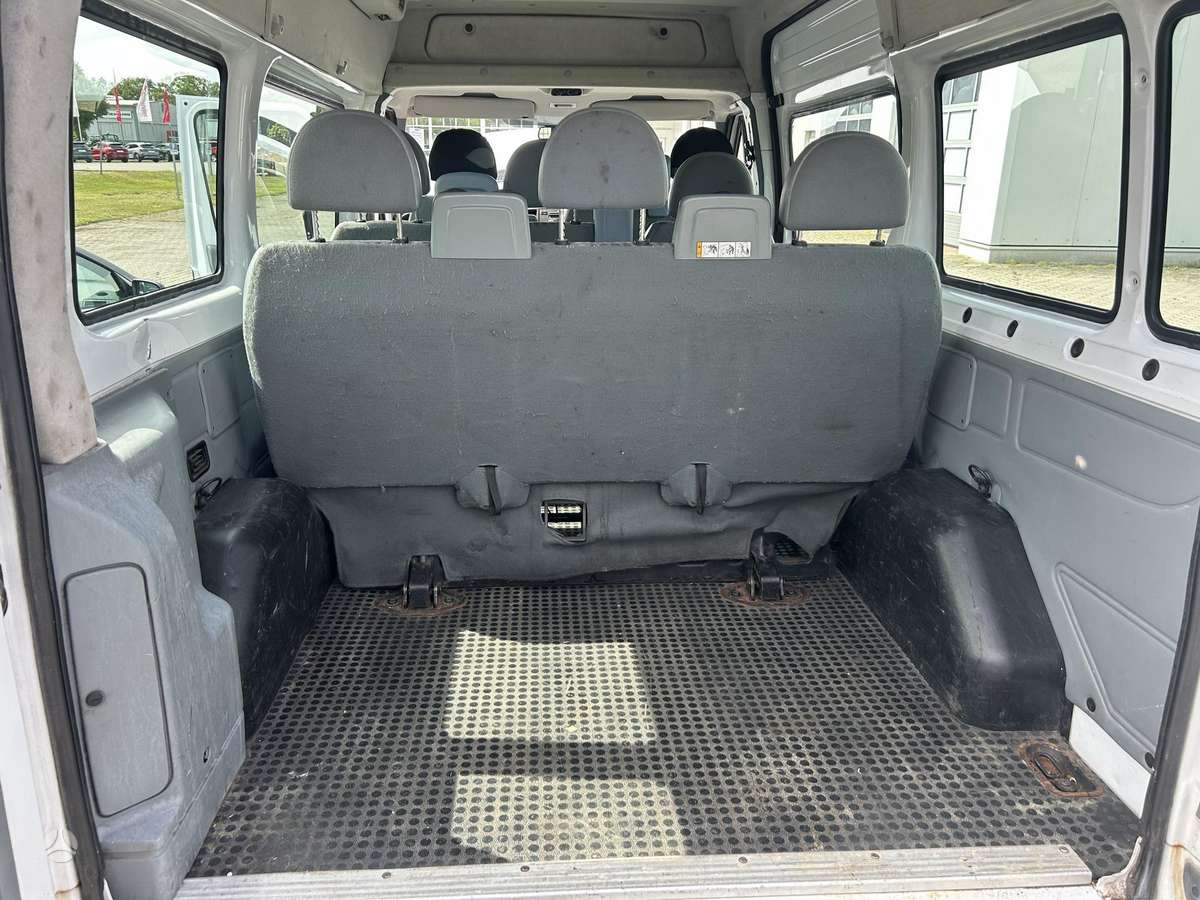 Ford Transit, 2.2 l., Минивэн
