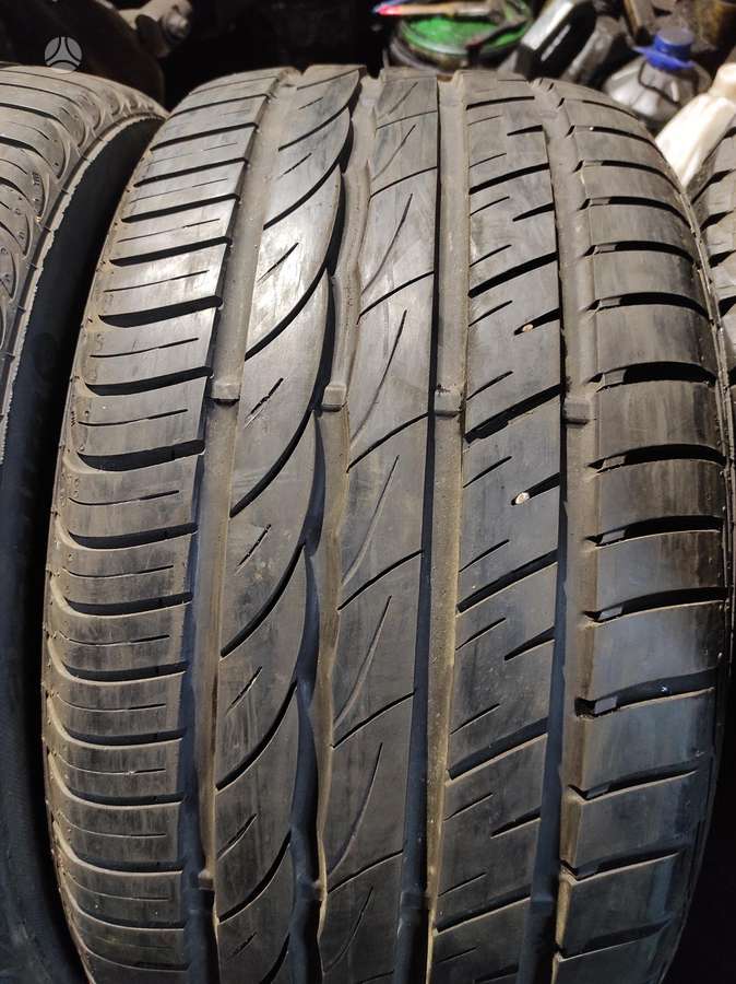 Pirelli, vasarinės 255/40 R17
