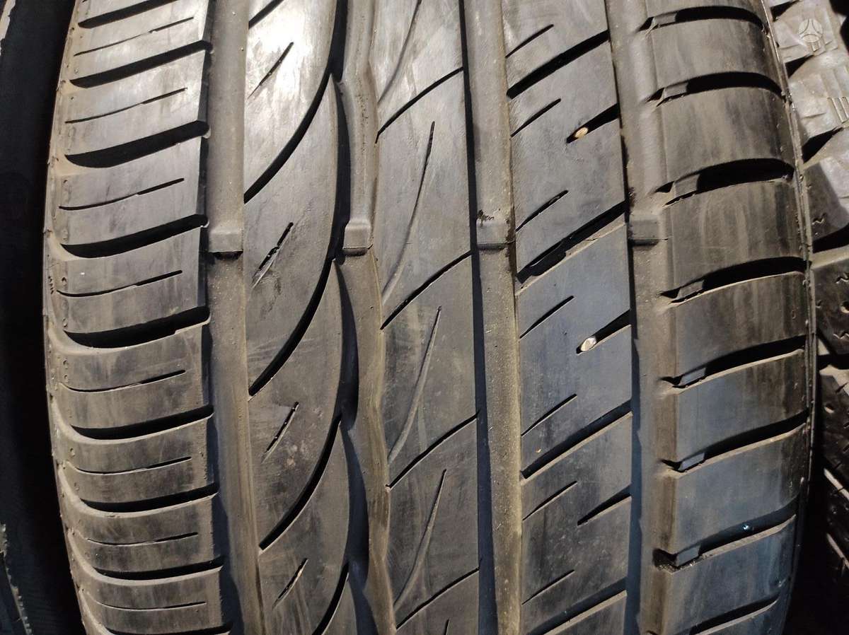 Pirelli, vasarinės 255/40 R17
