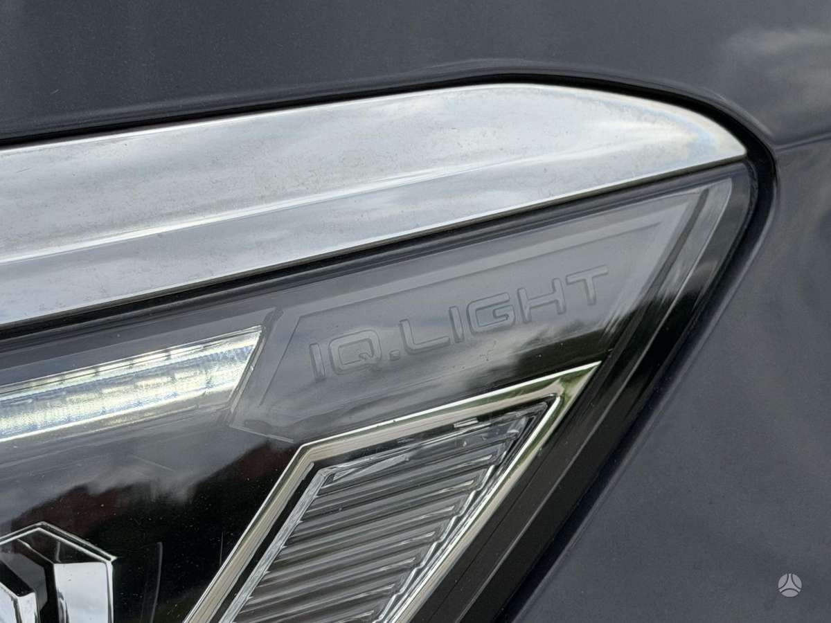 Volkswagen Passat - 3