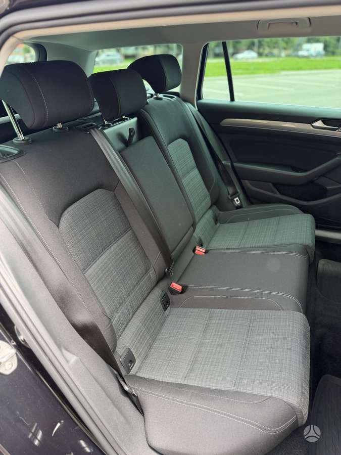 Volkswagen Passat, 2.0 l., Универсал