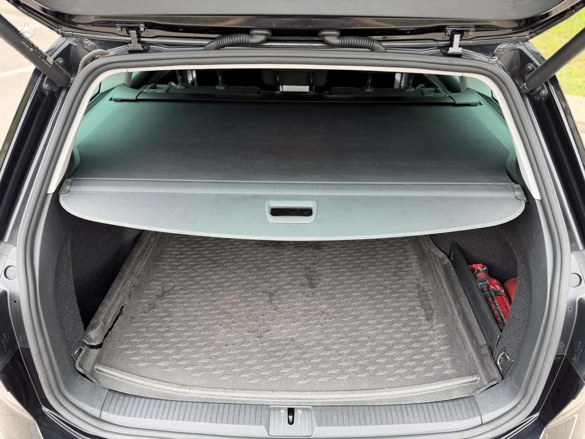 Volkswagen Passat, 2.0 l., Универсал