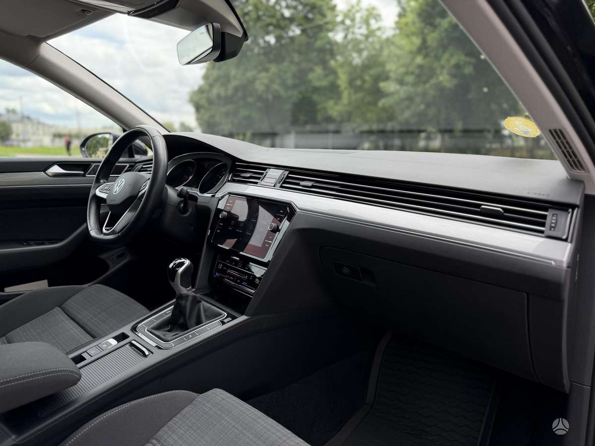 Volkswagen Passat, 2.0 l., Универсал