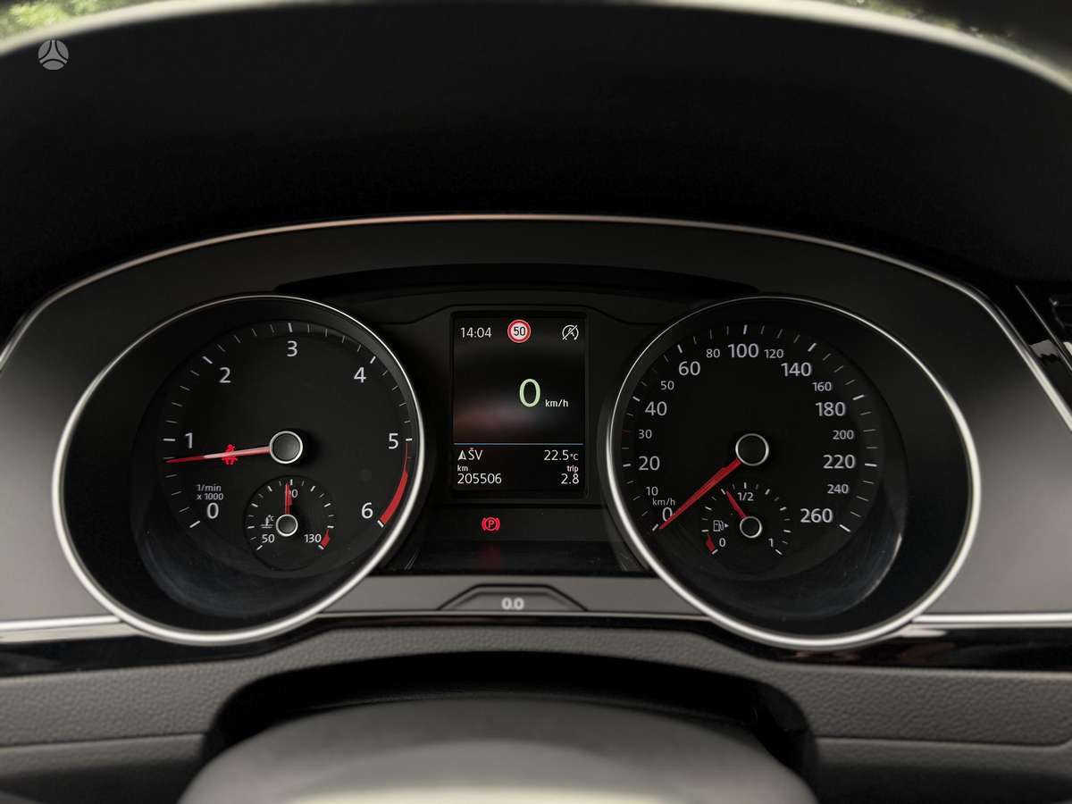 Volkswagen Passat, 2.0 l., Универсал