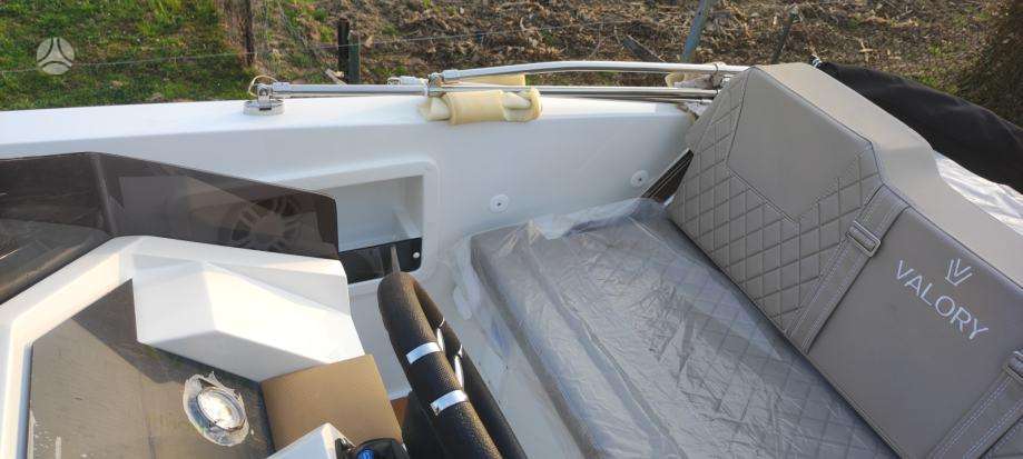 Valory Boats V570, яхты / катера