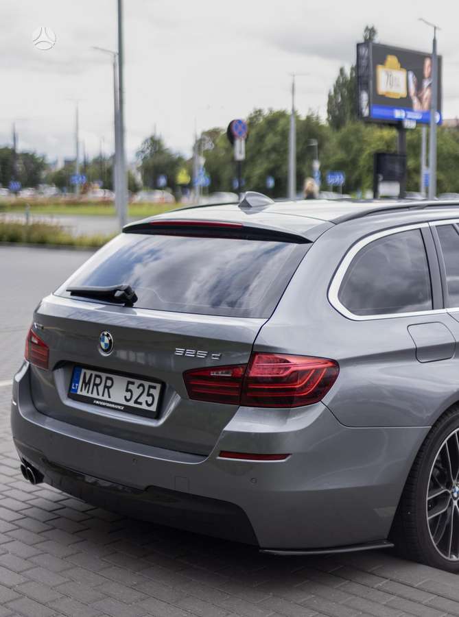BMW 525, 2.0 l., Универсал