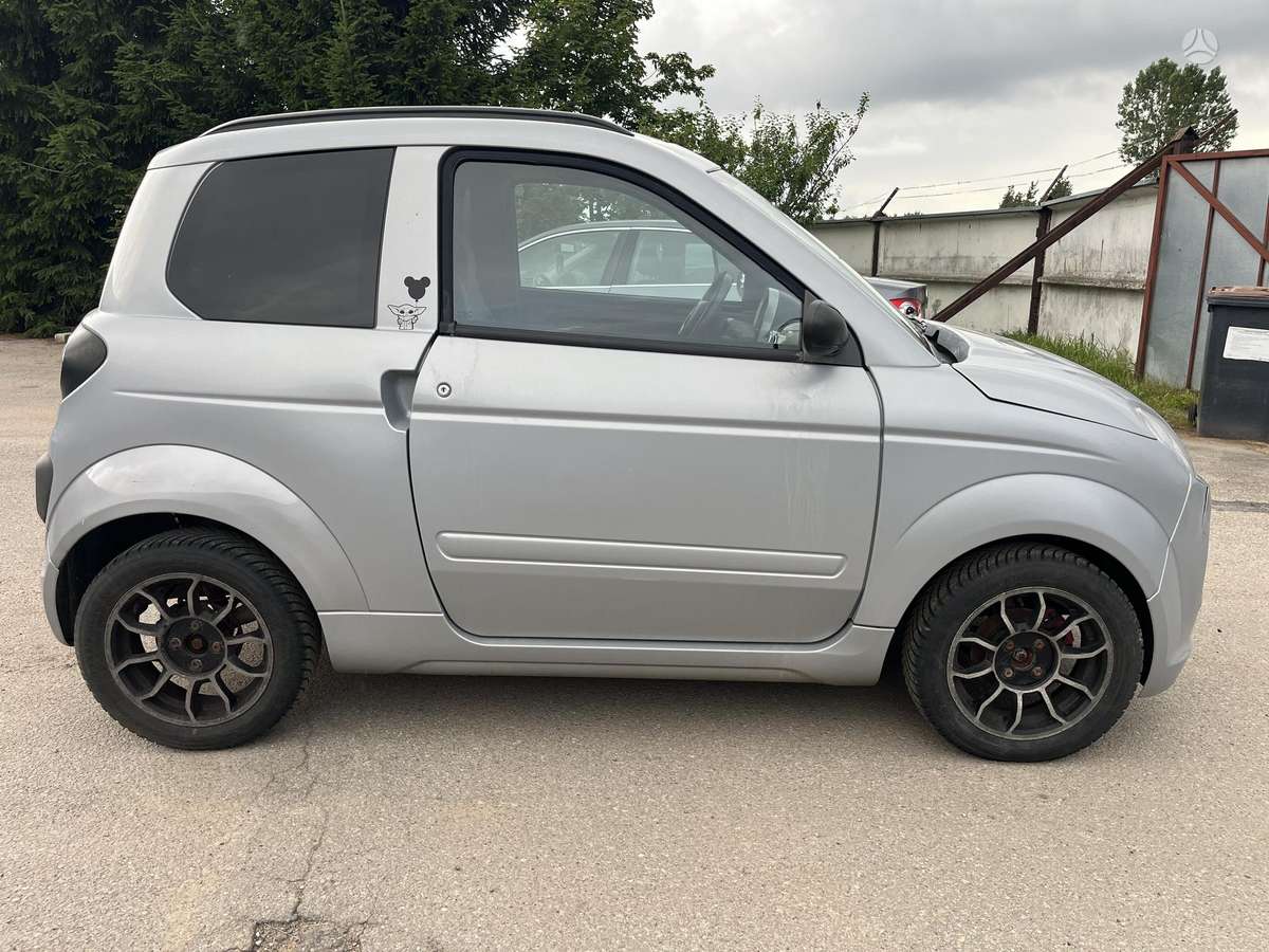 Microcar Mgo, 0.5 l., Хэтчбек