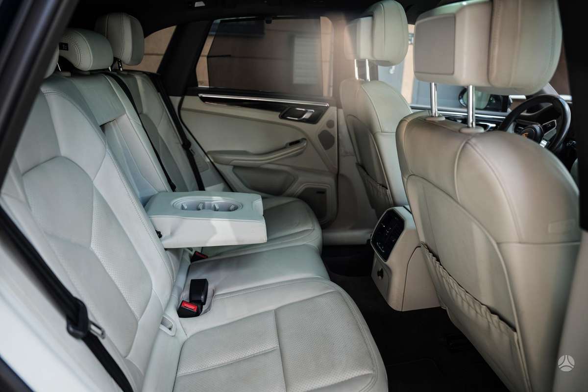 Porsche Macan, 3.0 l., Внедорожник / Кроссовер